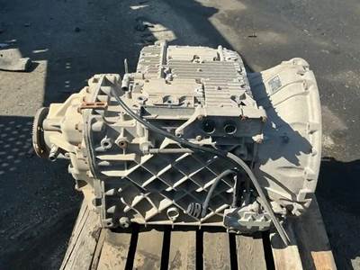 Volvo AT02512C Transmission for a Volvo VNL