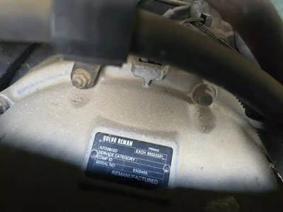 Volvo ATO2612D Transmission for a Volvo VNM