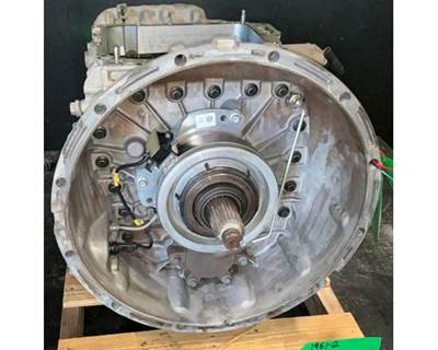 Volvo ATO2612D Transmission for a Mack CXU613