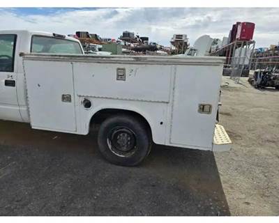 2000 Chevrolet C3500 Utility Truck Body, 8'L x 6.4'W