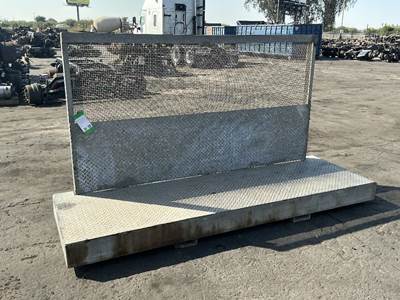 Ford F-700 Truck Body