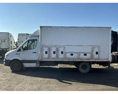 Freightliner Sprinter 3500 Truck Body