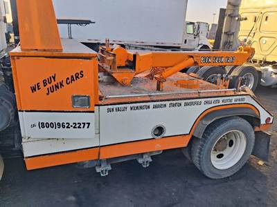 International CF500 Truck Body