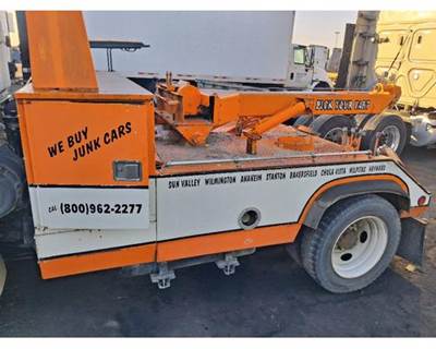 International CF500 Truck Body