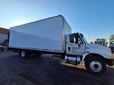 Marathon FRP Van Body, Box With Lift Gate, 26Ft x 8 Ft, 3,500Lbs Max Lift Gate