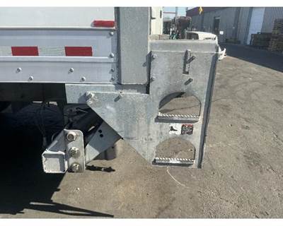2019 International LT625 Dry Box Truck Body