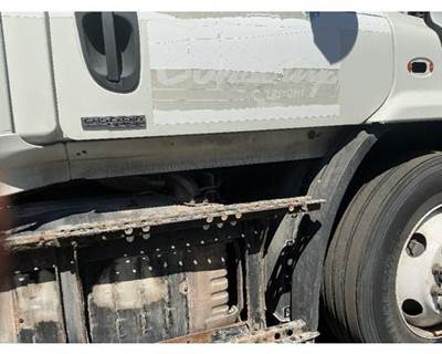 Freightliner Cascadia 113 Right Truck Skirt for a Freightliner CASCADIA