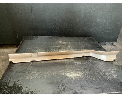 Freightliner Cascadia 126 Truck Skirt