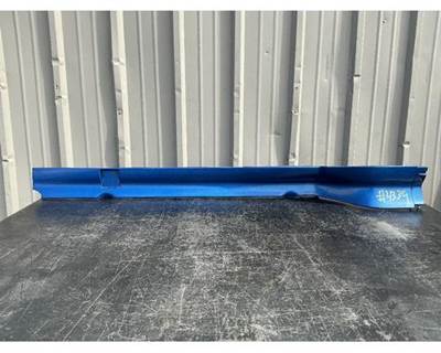Freightliner Cascadia 126 Truck Skirt