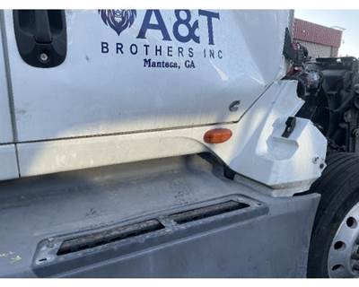 International LT625 Truck Skirt