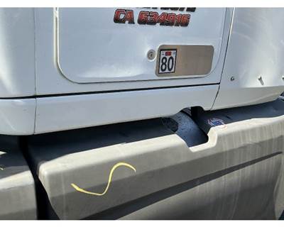International LT625 Truck Skirt