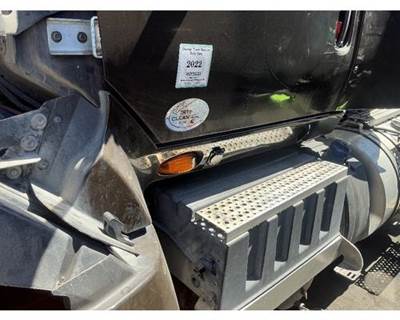 International ProStar Truck Skirt