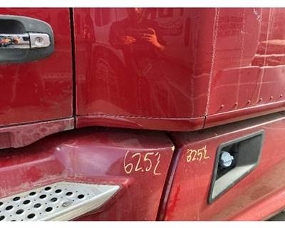 Kenworth T680 Truck Skirt
