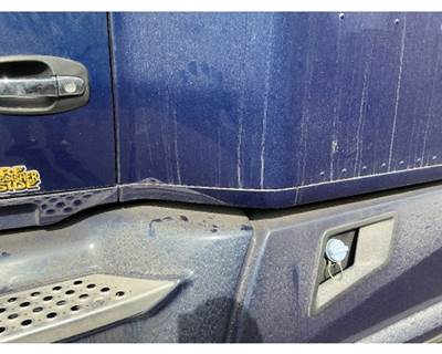 Kenworth T680 Truck Skirt