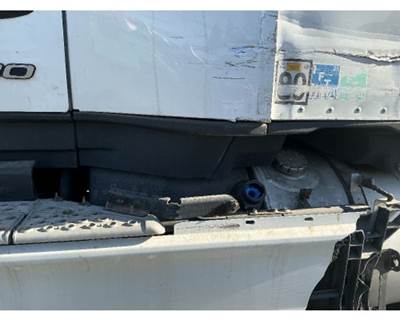Kenworth T680 Truck Skirt