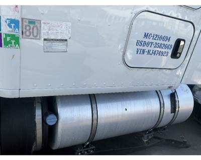 Kenworth T680 Truck Skirt
