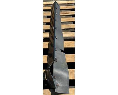 Peterbilt 579 Truck Skirt
