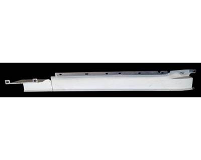 Volvo VNL760 Truck Skirt