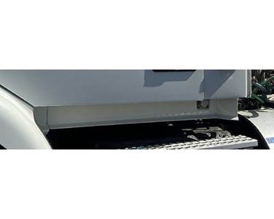 Volvo VNM Truck Skirt