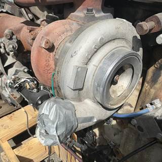 Detroit DD15 Turbocharger / Supercharger for a Freightliner Cascadia 125