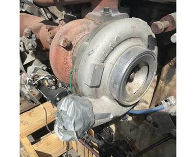 Detroit DD15 Turbocharger / Supercharger for a Freightliner Cascadia 125