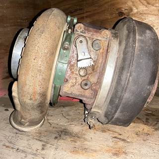 Volvo D13 Turbocharger / Supercharger