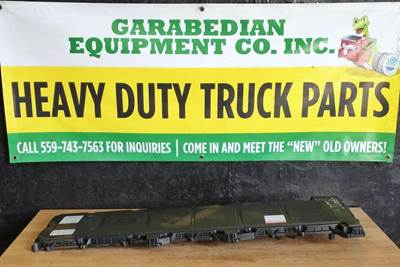 Detroit DD13 Valve Cover