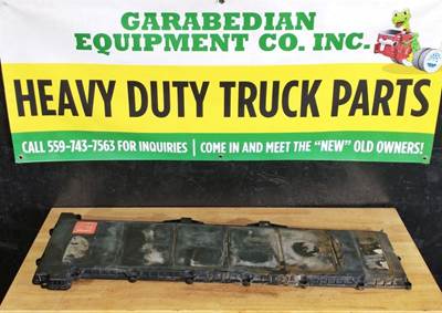 Detroit DD15 Valve Cover