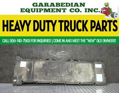 Detroit DD15 Valve Cover