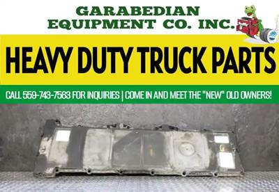 Detroit DD15 Valve Cover