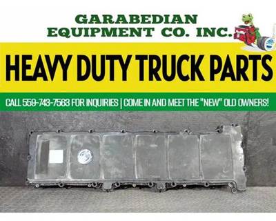 Detroit DD15 Valve Cover for a Unmarked N/A