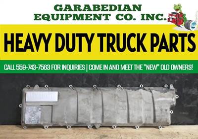 International MaxxForce 13 Valve Cover