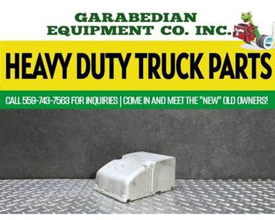 Mercedes-Benz OM460LA Valve Cover