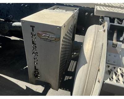 Eaton-Fuller FRO16210C Wet Kit for a Peterbilt 367