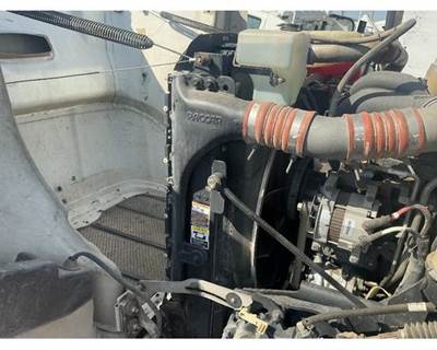 Peterbilt 384 Windshield Washer Reservoir