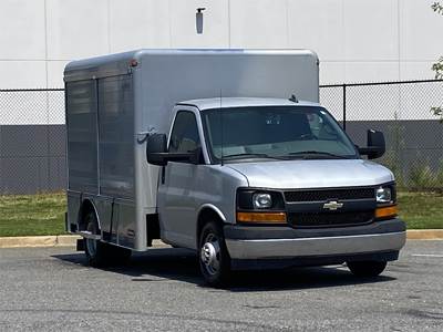 Chevrolet Express 3500 Beverage Truck - Gm, Automatic