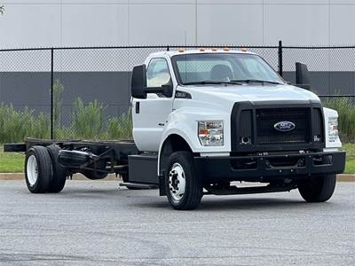 Ford F-650 Single Axle Cab & Chassis Truck - 6.7L POWER STROKE, Automatic