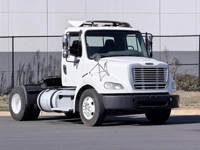 Freightliner M2 112 Single Axle Day Cab Truck - Cummins 370HP, 10 Speed Manual