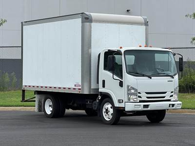 Chevrolet 4500 14 ft Box Truck - Automatic