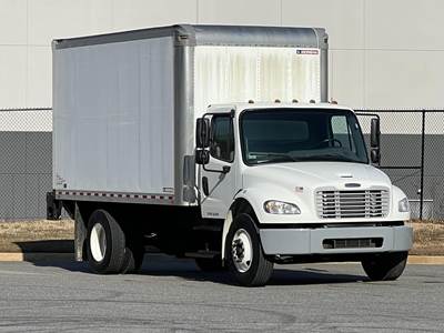 Freightliner M2 106 16 ft Box Truck - 240HP, Automatic, Liftgate