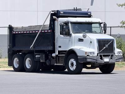 Volvo VHD64B300 Dump Truck - D11 325HP, 12 Speed I Shift Amt, 15' Dump