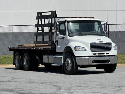 Freightliner M2 106 Tandem Axle 20 ft Flatbed Truck - 350HP, Automatic
