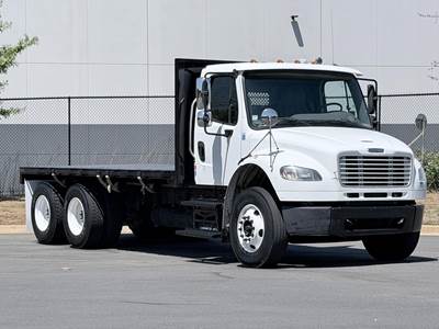 Freightliner M2 106 Tandem Axle 18 ft Flatbed Truck - 270HP, 5 Speed Automatic