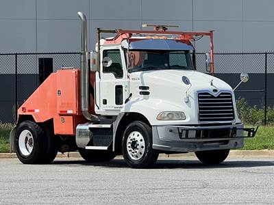 Mack Pinnacle CXU612 Flatbed Truck - 415HP, 10 Speed Manual