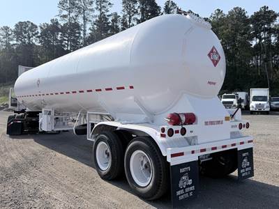 Trinity Industries 40.5ft Tandem Axle Mild Steel Industrial Gas Tank Trailer - Spring
