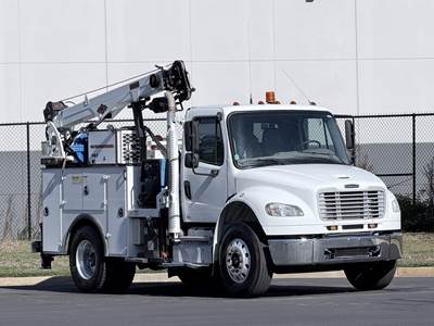 Freightliner M2 106 Mechanic / Service Truck - Cummins, 260HP, Automatic