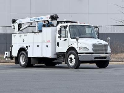 Freightliner M2 106 Mechanic / Service Truck - Cummins, 240HP, Automatic