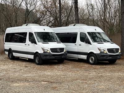 Mercedes-Benz Sprinter 2500 Truck - Automatic