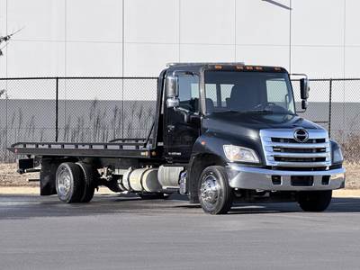 Hino 268 Single Axle Rollback Tow Truck - J08E-VC, 220HP, Automatic