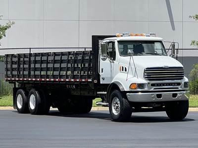 Sterling L9500 Tandem Axle 28 ft Stake Bed Truck - 450HP, 8Ll Manual